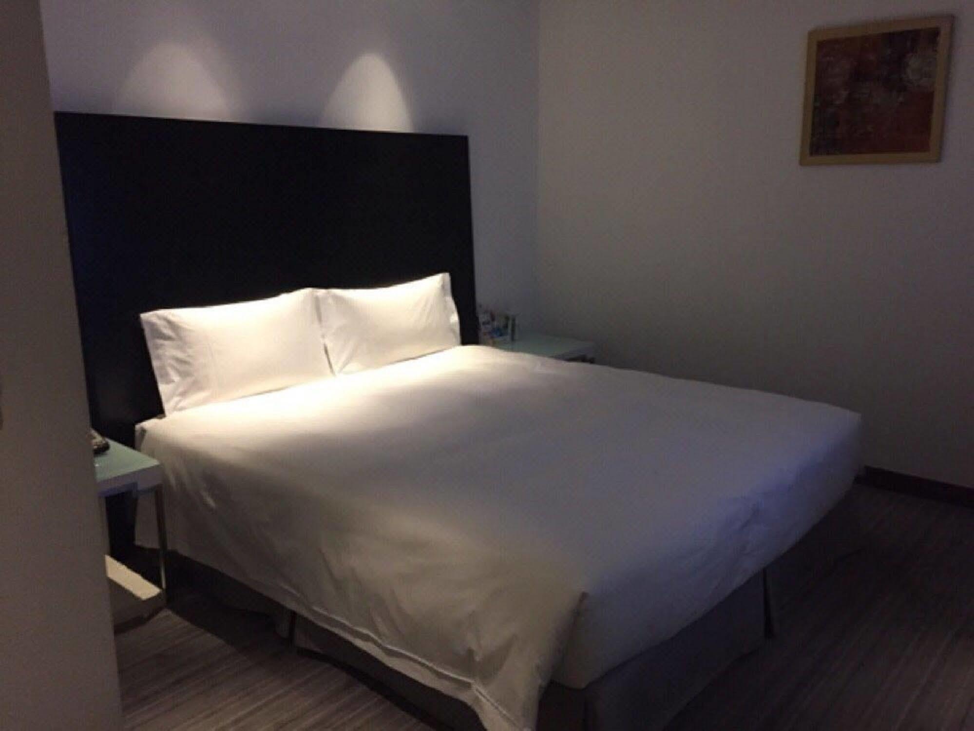 Quality Hotel Olympic Park Пекин Екстериор снимка