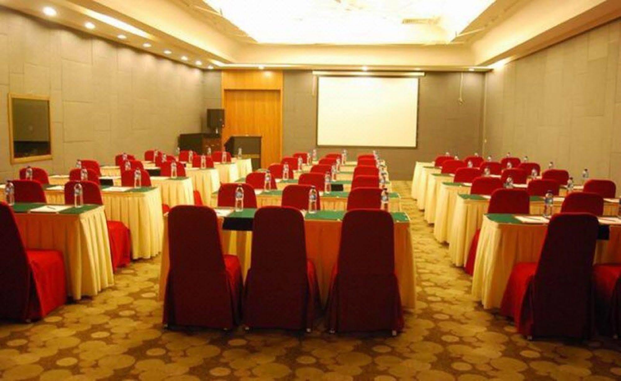 Quality Hotel Olympic Park Пекин Екстериор снимка